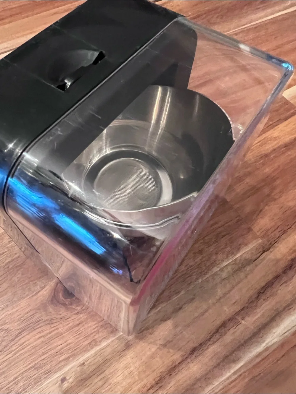 rabbit wine aerator with shower funnel